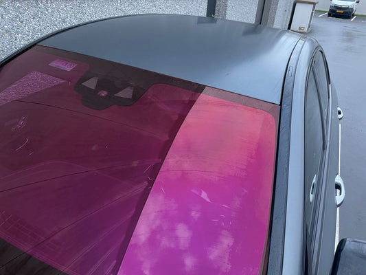 GSW® CC024 Red Haze 75 – Rol breed 152 cm - Luxury Detailing professional window film