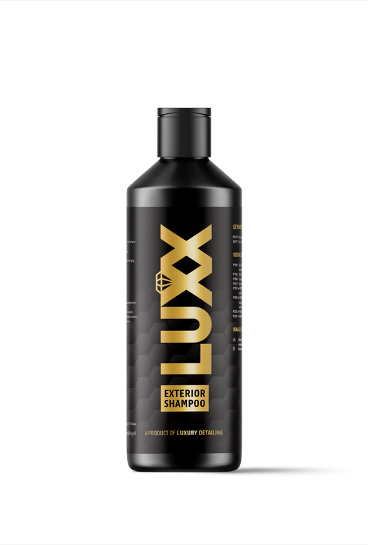 LUXX Exterior Foam mockup – productafbeelding van schuimreiniger voor exterieur