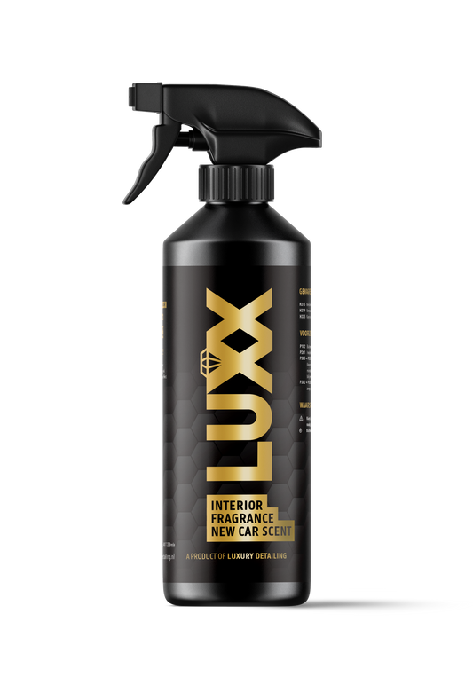 LUXX Interior Fragrance mockup – productafbeelding van autogeurtje New Car Scent